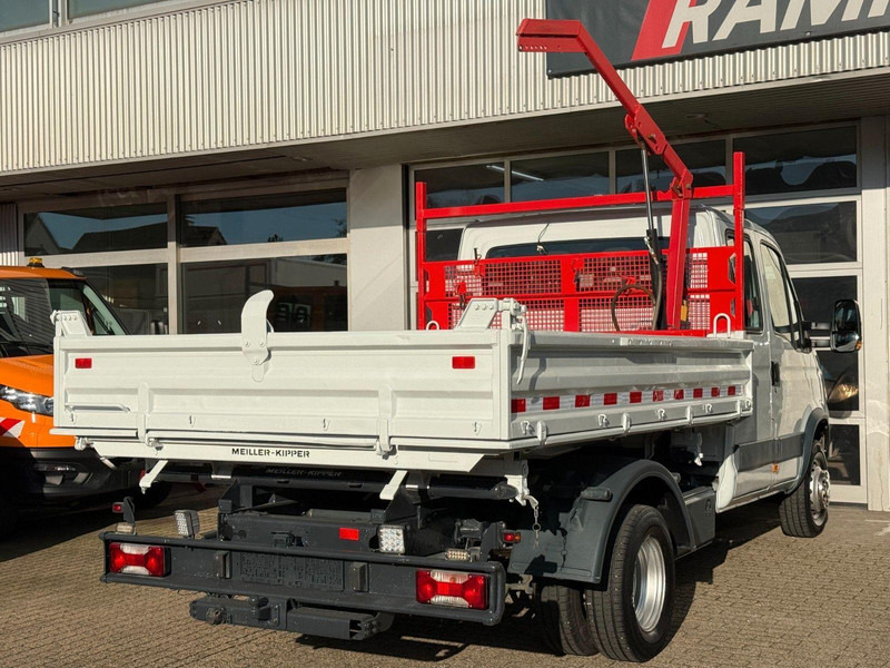 Самосвал, Автоманипулятор Iveco Daily 70C17 Doka Three sided M Tipper + Crane: фото 9 Самосвал, Автоманипулятор Iveco Daily 70C17 Doka Three sided M Tipper + Crane: фото 9