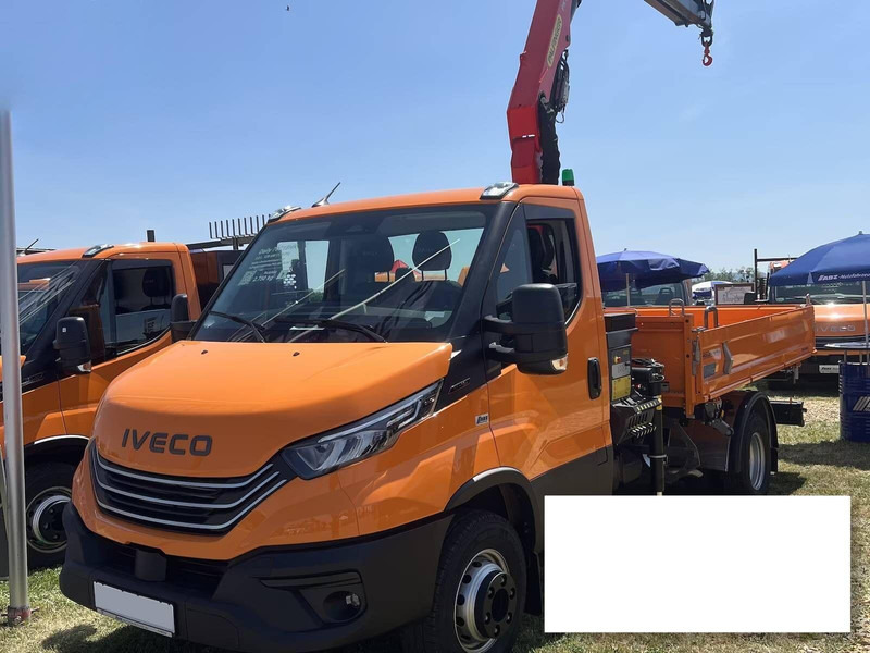 Iveco Daily 70C18H - Flatbed+crane - Грузовик бортовой/ Платформа, Автоманипулятор: фото 1 Iveco Daily 70C18H - Flatbed+crane - Грузовик бортовой/ Платформа, Автоманипулятор: фото 1