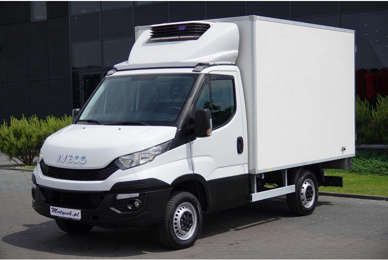 Iveco Daily / CHŁODNIA / AGREGAT CARIER -XARIOS 200 / Sprowadzony - Фургон-рефрижератор: фото 2 Iveco Daily / CHŁODNIA / AGREGAT CARIER -XARIOS 200 / Sprowadzony - Фургон-рефрижератор: фото 2