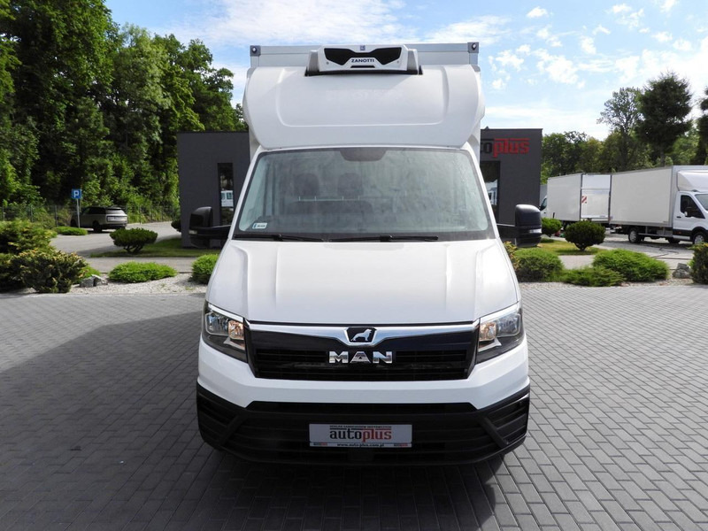 MAN TGE 3.140 CHŁODNIA KONTENER -1*C 8 PALET FUNKCJA GRZANIA TEMPOMA - Фургон-рефрижератор: фото 5 MAN TGE 3.140 CHŁODNIA KONTENER -1*C 8 PALET FUNKCJA GRZANIA TEMPOMA - Фургон-рефрижератор: фото 5