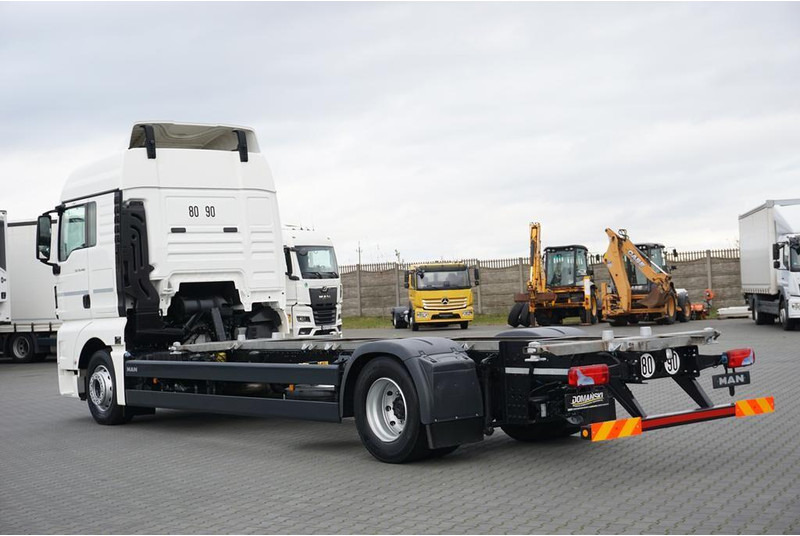 MAN TGX / 18.460 / ACC / E 6 / XLX / BDF / 7,15 M , 7,45 M - Грузовик-шасси: фото 5 MAN TGX / 18.460 / ACC / E 6 / XLX / BDF / 7,15 M , 7,45 M - Грузовик-шасси: фото 5