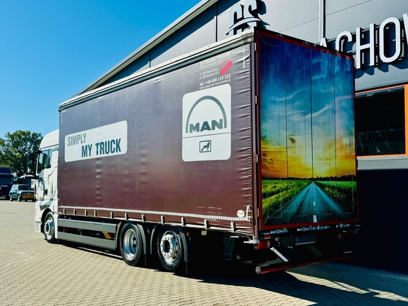 MAN TGX 26.420 - Тентованный грузовик: фото 4 MAN TGX 26.420 - Тентованный грузовик: фото 4