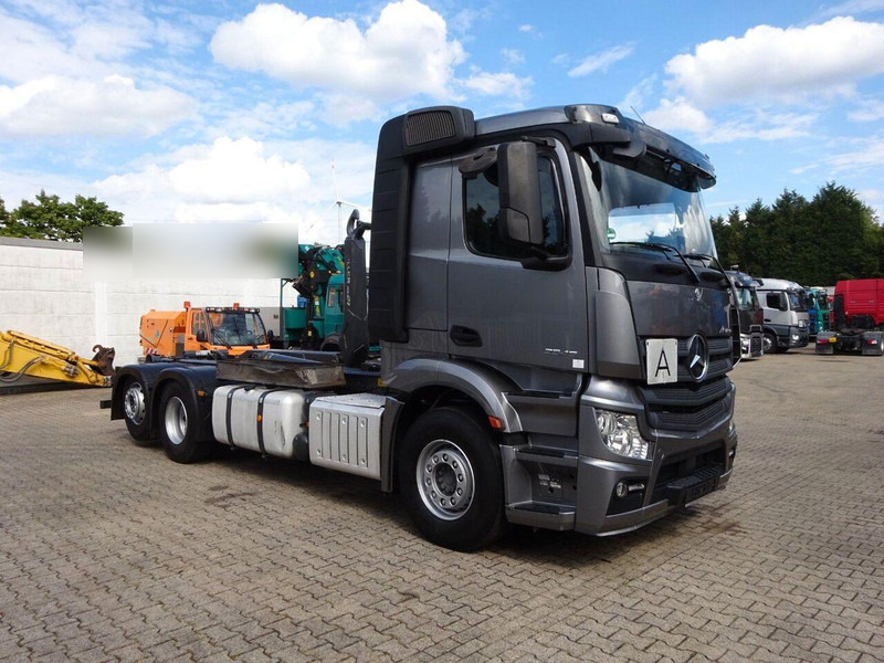 Mercedes-Benz Actros 2545 Hook lift truck 6x2 - Крюковой мультилифт, Автоманипулятор: фото 3 Mercedes-Benz Actros 2545 Hook lift truck 6x2 - Крюковой мультилифт, Автоманипулятор: фото 3