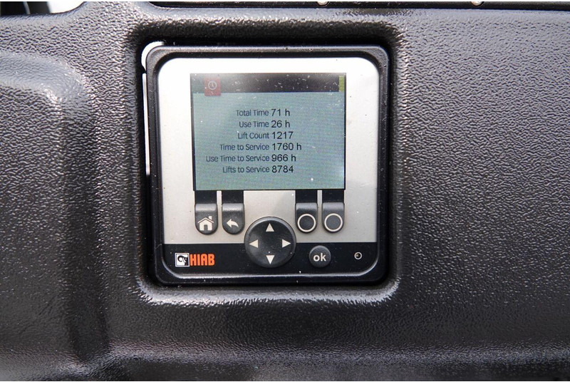 Renault C 380 / 6x2 / SKRZYNIOWY / HDS HIAB 138 B-3 WYSÓW 10,5 M / ROTAT - Тентованный грузовик: фото 5 Renault C 380 / 6x2 / SKRZYNIOWY / HDS HIAB 138 B-3 WYSÓW 10,5 M / ROTAT - Тентованный грузовик: фото 5