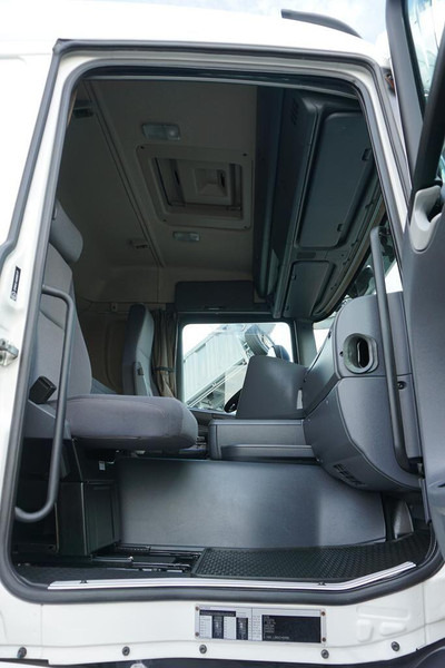 Грузовик бортовой/ Платформа, Автоманипулятор Scania G 480 / 8 X 2 / SKRZYNIOWY + HDS / HMF THOR - O K6 + JIB FJ 2000: фото 10 Грузовик бортовой/ Платформа, Автоманипулятор Scania G 480 / 8 X 2 / SKRZYNIOWY + HDS / HMF THOR - O K6 + JIB FJ 2000: фото 10