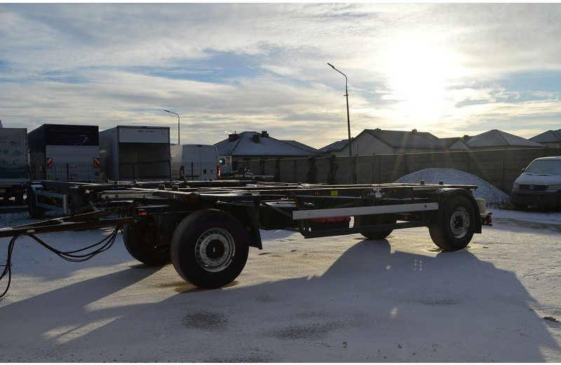 Schmitz Cargobull AWF18 BDF SWAP CHASSIS - Прицеп-контейнеровоз/ Сменный кузов: фото 2 Schmitz Cargobull AWF18 BDF SWAP CHASSIS - Прицеп-контейнеровоз/ Сменный кузов: фото 2