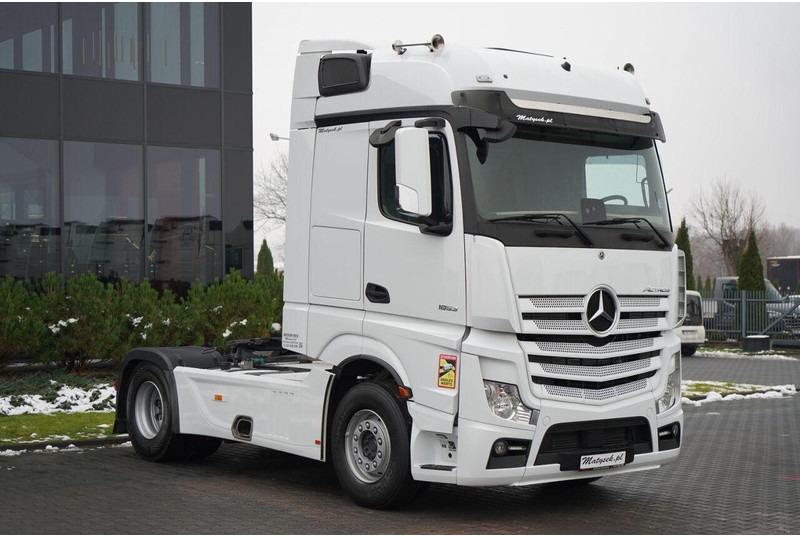 Mercedes-Benz ACTROS 1853 / HYDRAULIKA / RETARDER / BIG SPACE / FLEETBOARD - Тягач: фото 4 Mercedes-Benz ACTROS 1853 / HYDRAULIKA / RETARDER / BIG SPACE / FLEETBOARD - Тягач: фото 4