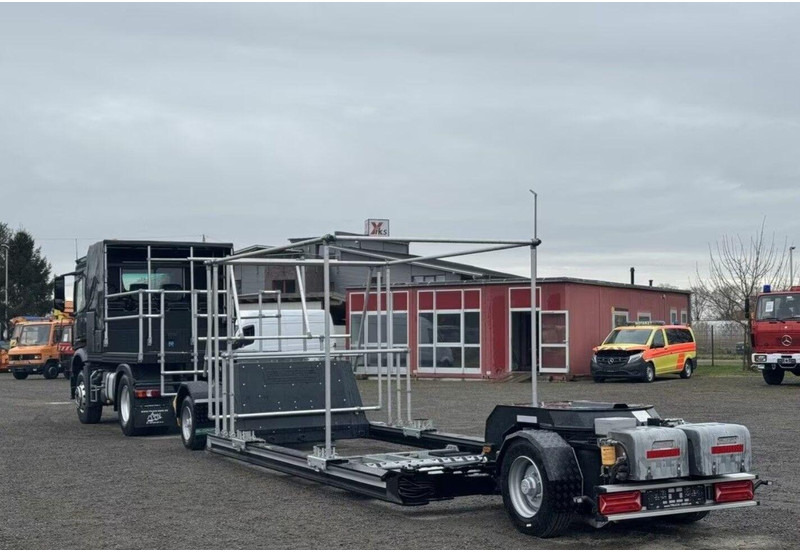 Mercedes-Benz Arocs 2143 Specialized for MOVIE production - Тягач: фото 3 Mercedes-Benz Arocs 2143 Specialized for MOVIE production - Тягач: фото 3