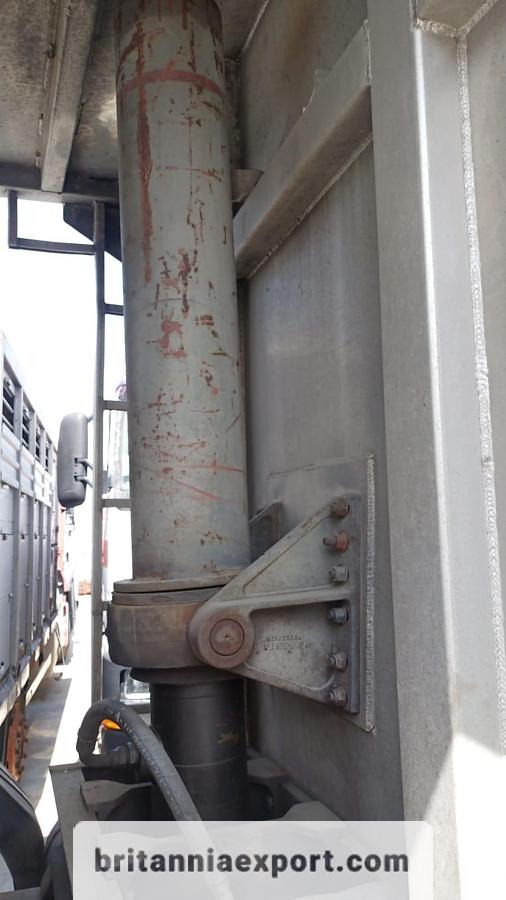 VOLVO FL7 260 Intercooler 6X2 Tipper – 26 Ton | 8 Tyres | Export Ready - Самосвал: фото 5 VOLVO FL7 260 Intercooler 6X2 Tipper – 26 Ton | 8 Tyres | Export Ready - Самосвал: фото 5