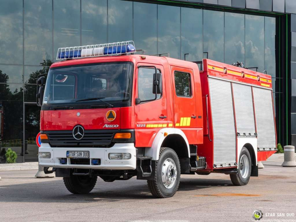 Mercedes-Benz 4x4 ATEGO 1225 CNBOP Fire Brigade - Грузовик: фото 3 Mercedes-Benz 4x4 ATEGO 1225 CNBOP Fire Brigade - Грузовик: фото 3