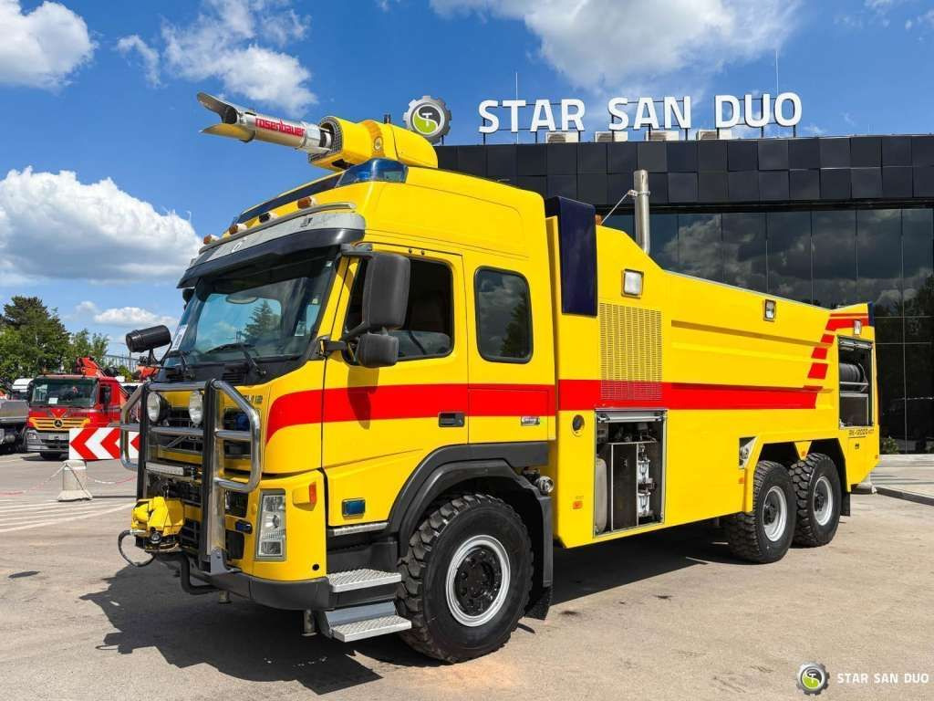 Volvo FM 460 6x6 Rosenbauer Fire Truck LSP Water Tank - Грузовик: фото 1 Volvo FM 460 6x6 Rosenbauer Fire Truck LSP Water Tank - Грузовик: фото 1