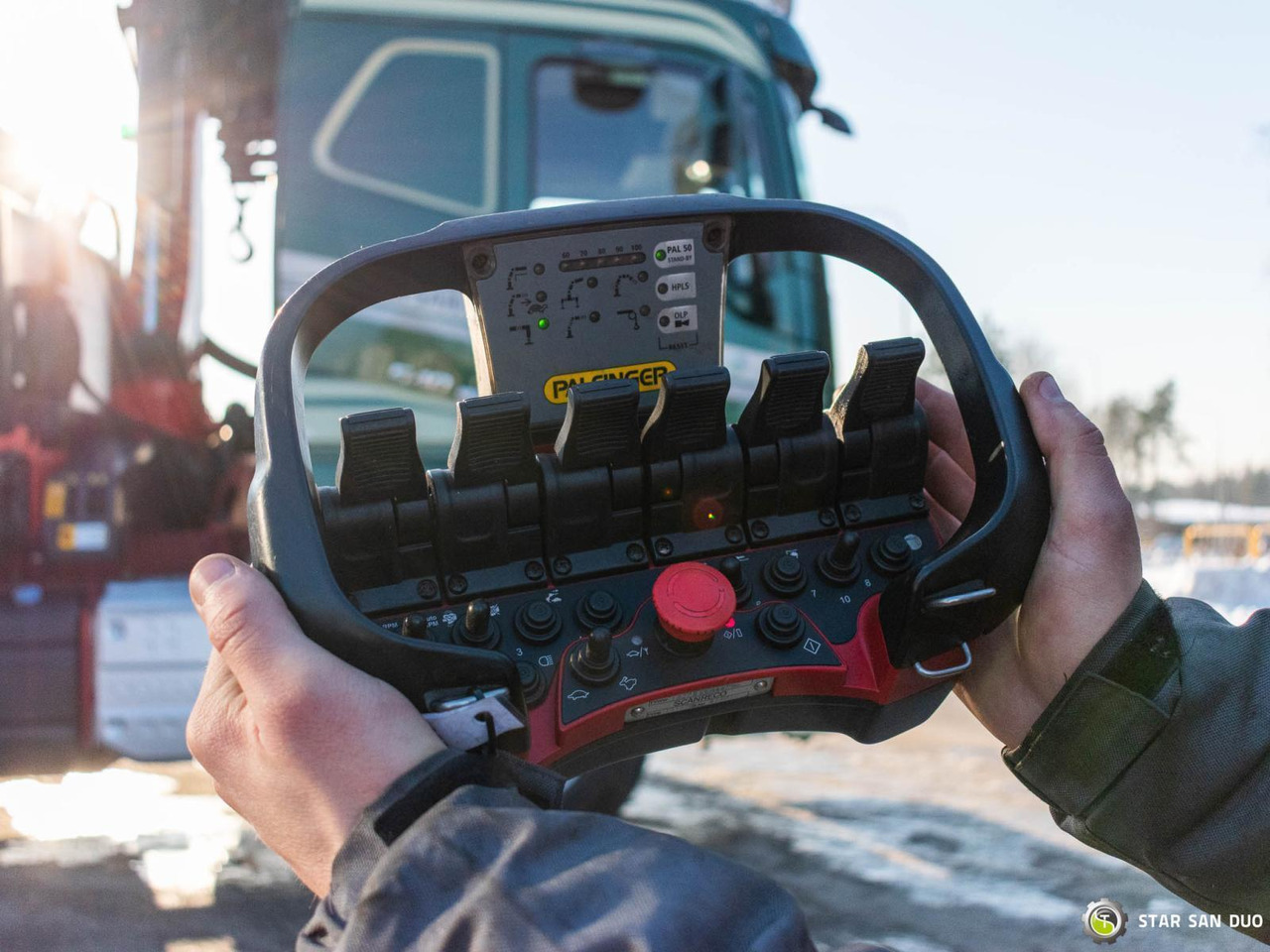 - Автоманипулятор: фото 5 - Автоманипулятор: фото 5