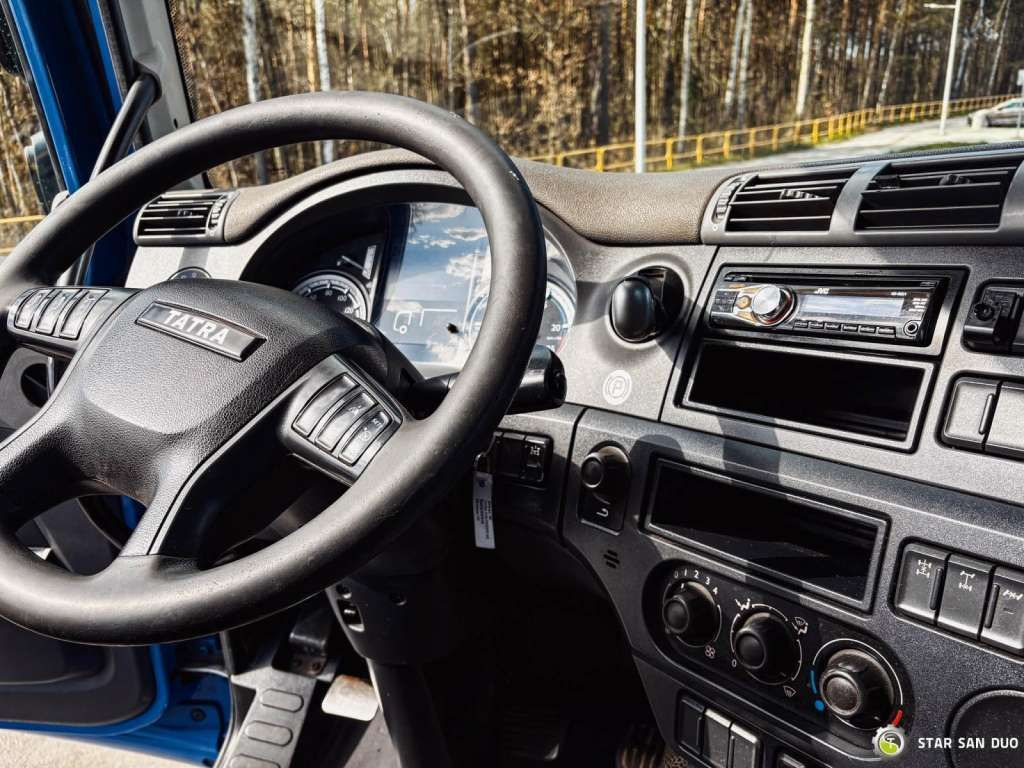 Грузовик-шасси Tatra T158 PHOENIX 6x6 Euro 6: фото 15 Грузовик-шасси Tatra T158 PHOENIX 6x6 Euro 6: фото 15