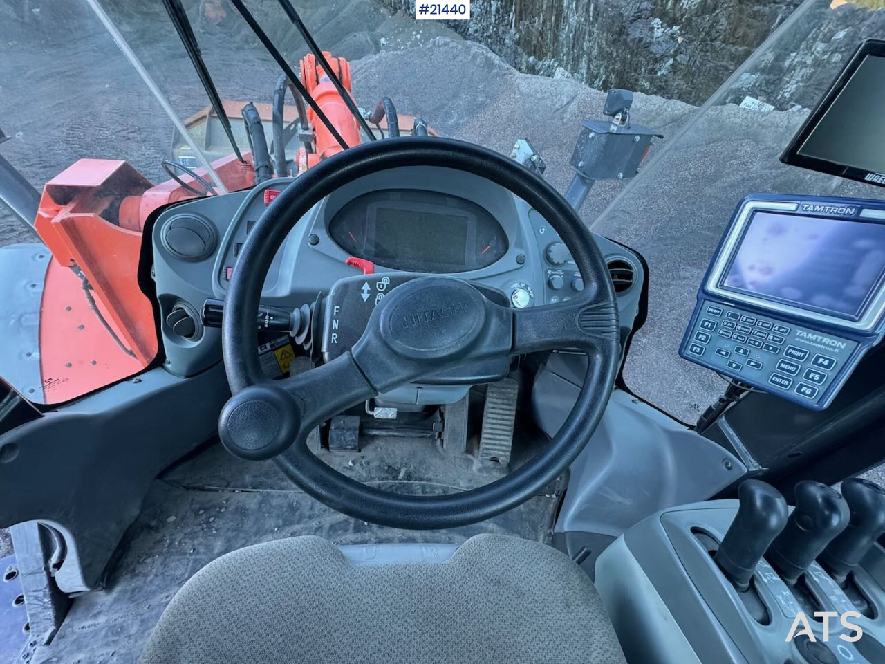 Колёсный погрузчик Hitachi ZW310: фото 28 Колёсный погрузчик Hitachi ZW310: фото 28