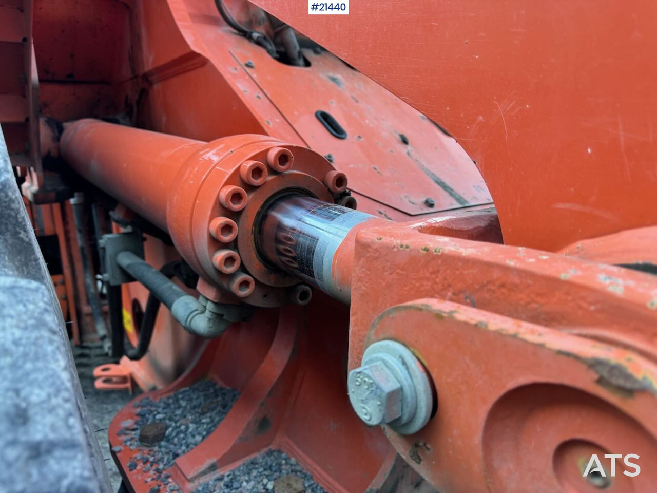 Колёсный погрузчик Hitachi ZW310: фото 22 Колёсный погрузчик Hitachi ZW310: фото 22