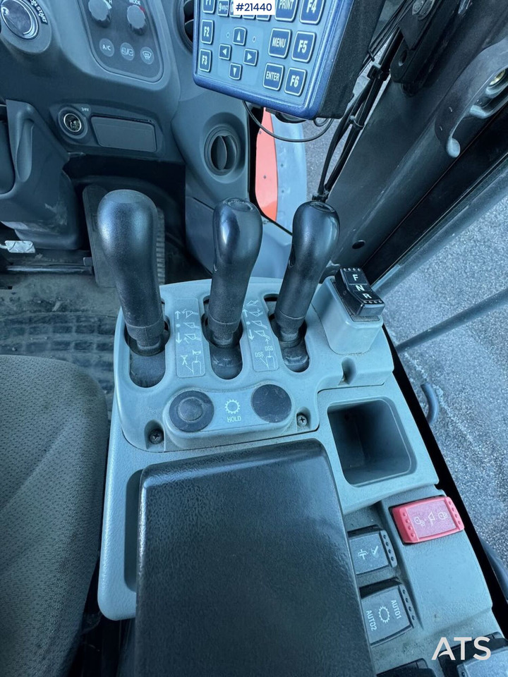 Колёсный погрузчик Hitachi ZW310: фото 29 Колёсный погрузчик Hitachi ZW310: фото 29