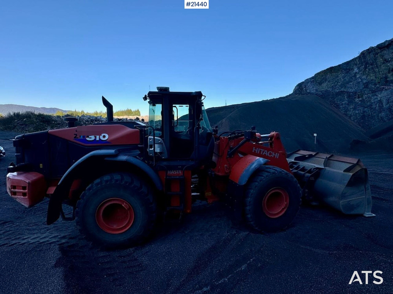 Колёсный погрузчик Hitachi ZW310: фото 6 Колёсный погрузчик Hitachi ZW310: фото 6