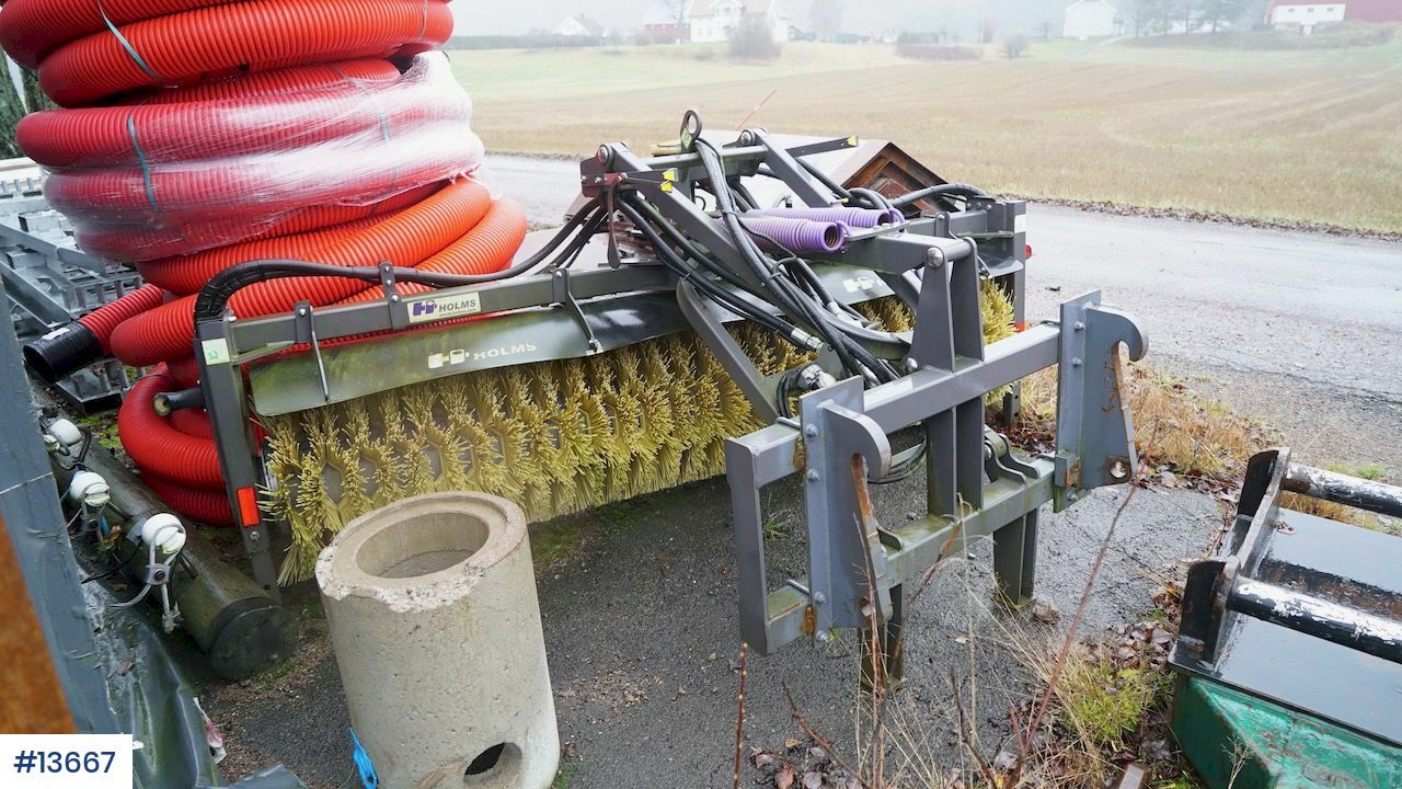 Holms SL 2.5 - Щетка для Строительной техники: фото 3 Holms SL 2.5 - Щетка для Строительной техники: фото 3