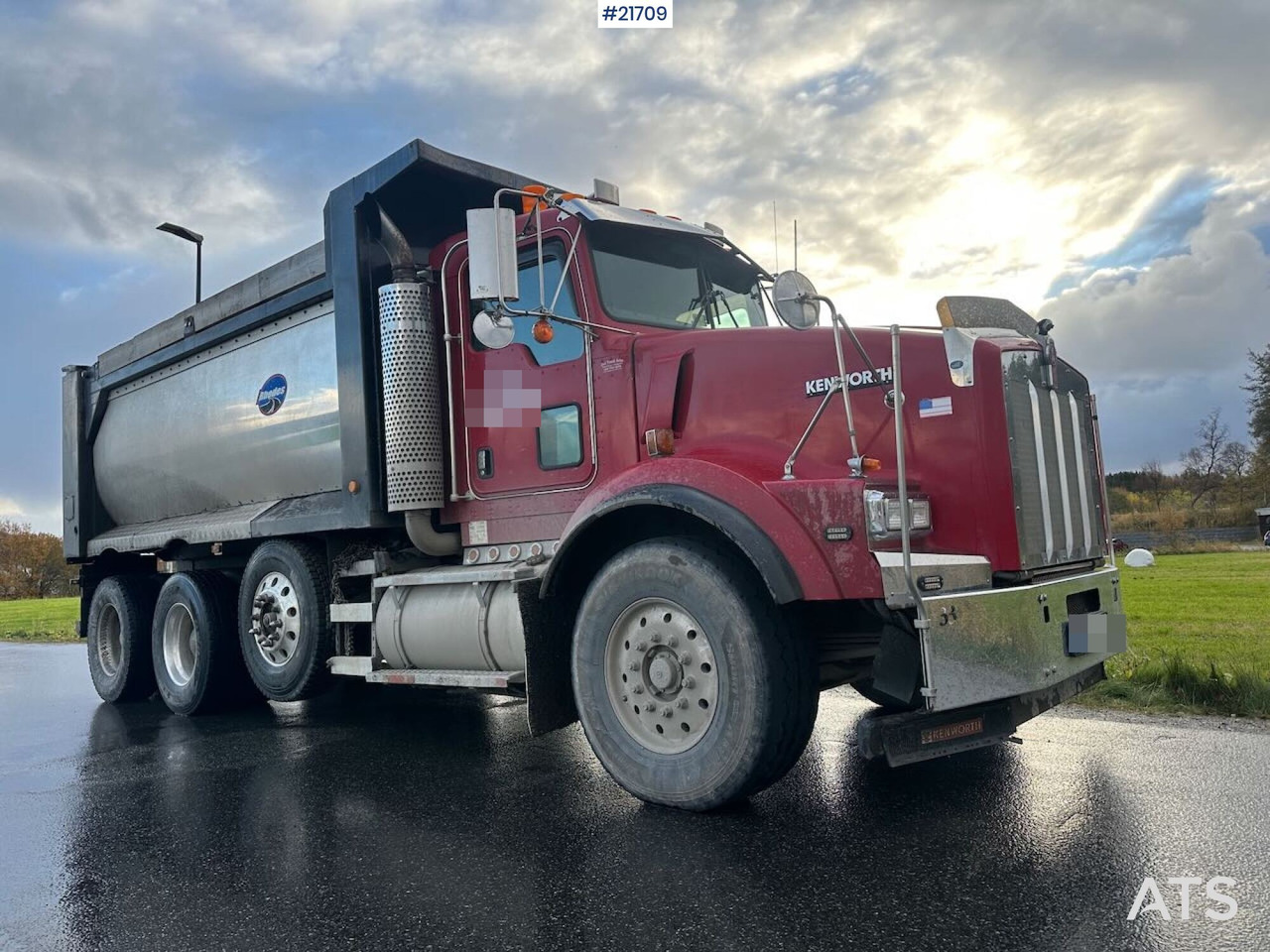 Kenworth 2005 KENWORTH T800 tippbil 8x4 m/ Rhodes påbygg, kompressor, vibrator i kassen. Høy lasteevne! SE VIDEO. - Самосвал: фото 4 Kenworth 2005 KENWORTH T800 tippbil 8x4 m/ Rhodes påbygg, kompressor, vibrator i kassen. Høy lasteevne! SE VIDEO. - Самосвал: фото 4