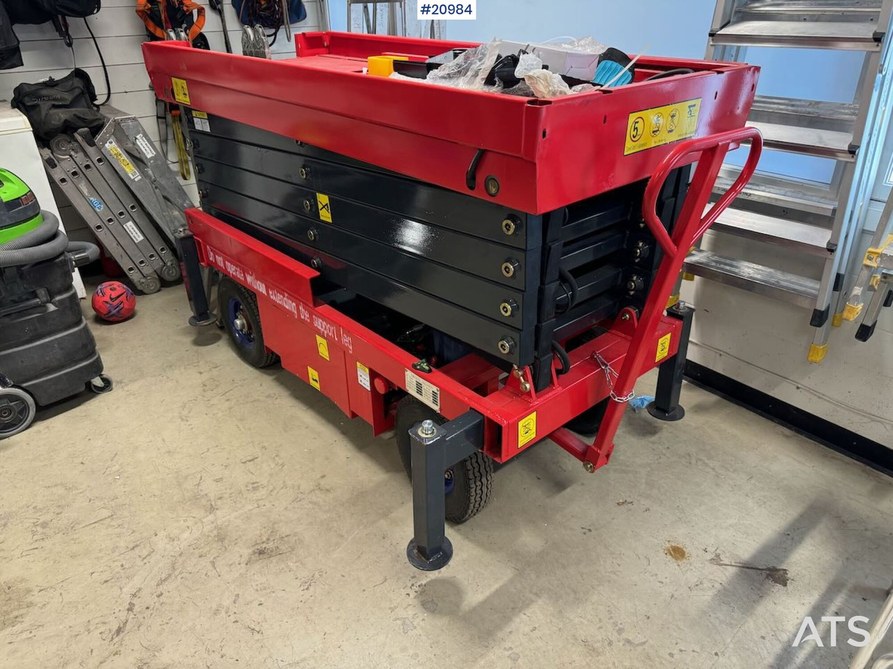 MPSC sakselift - Ножничный подъемник: фото 2 MPSC sakselift - Ножничный подъемник: фото 2