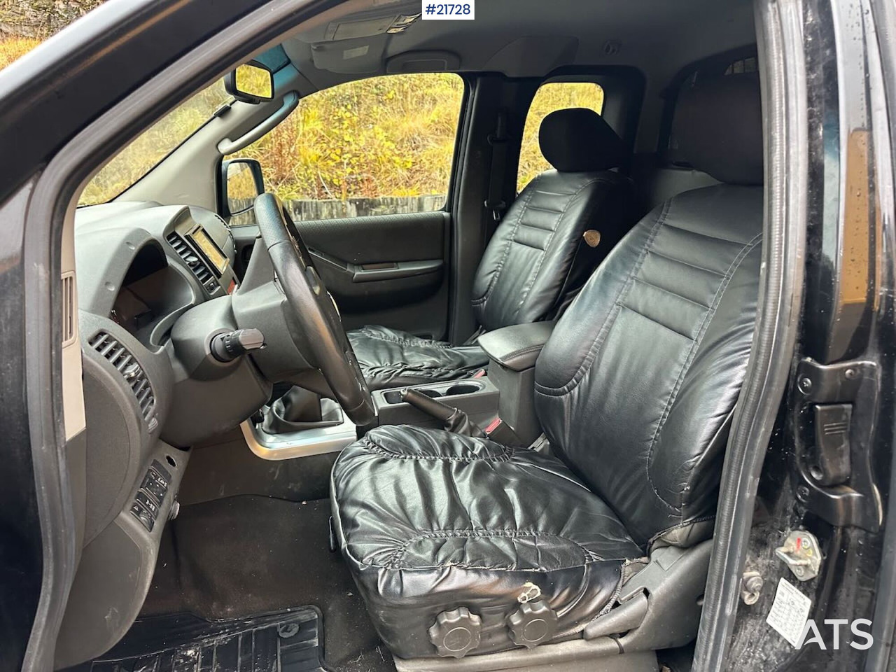 Цельнометаллический фургон Nissan navara: фото 15