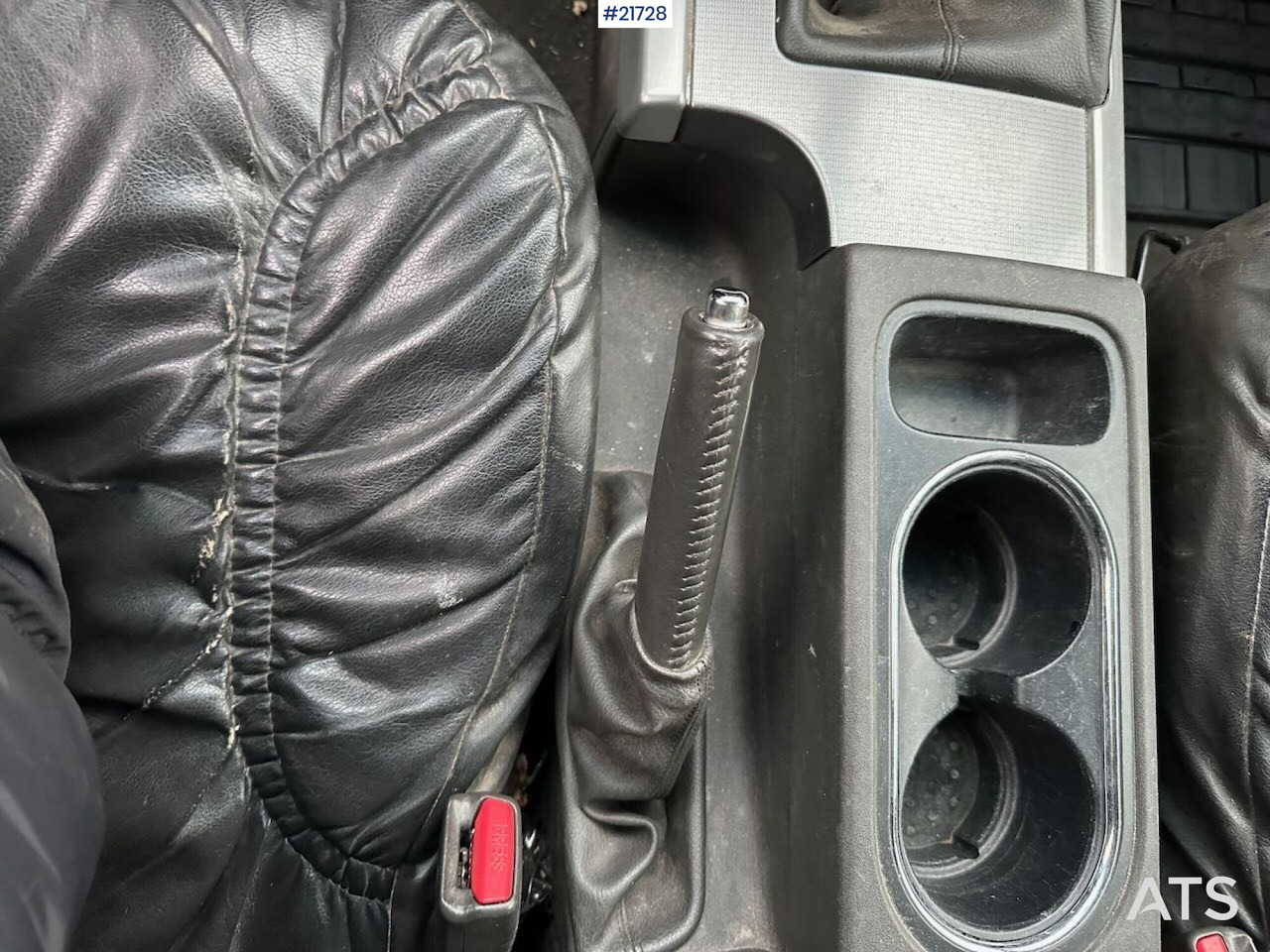 Цельнометаллический фургон Nissan navara: фото 23