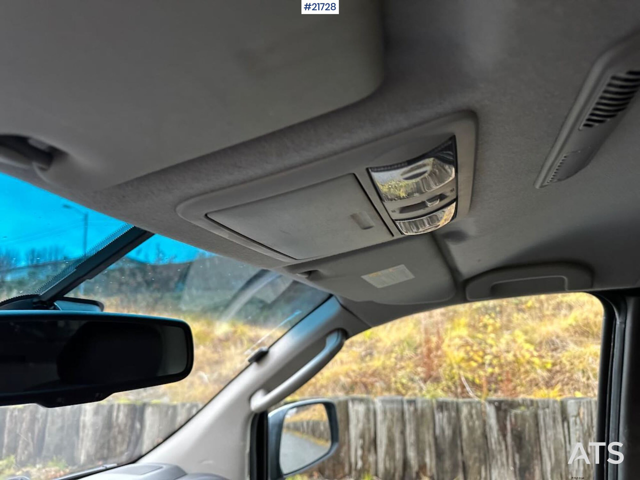 Цельнометаллический фургон Nissan navara: фото 25