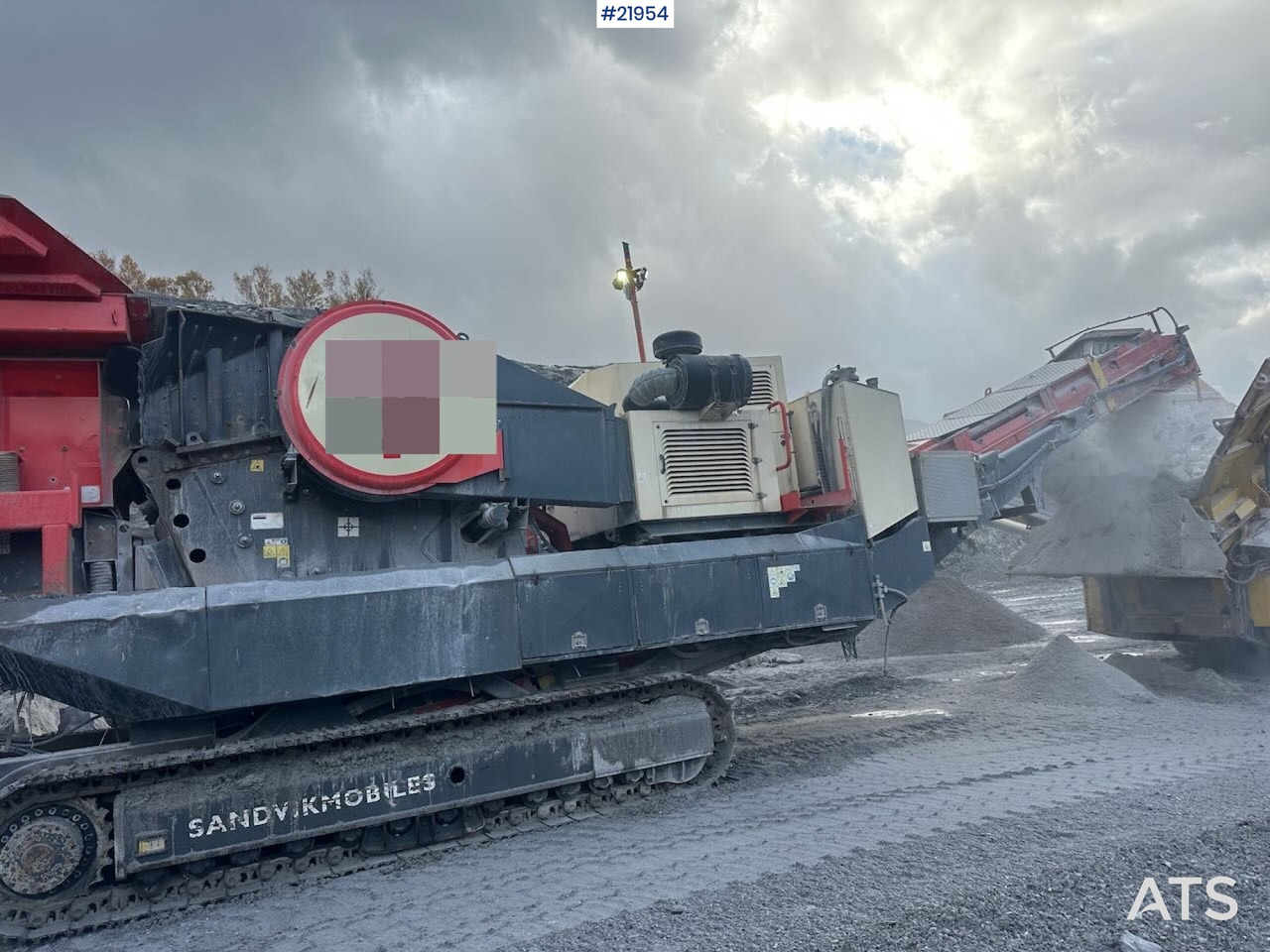 Sandvik UJ440i kjeftknuser. SE VIDEO. - Щековая дробилка: фото 4 Sandvik UJ440i kjeftknuser. SE VIDEO. - Щековая дробилка: фото 4