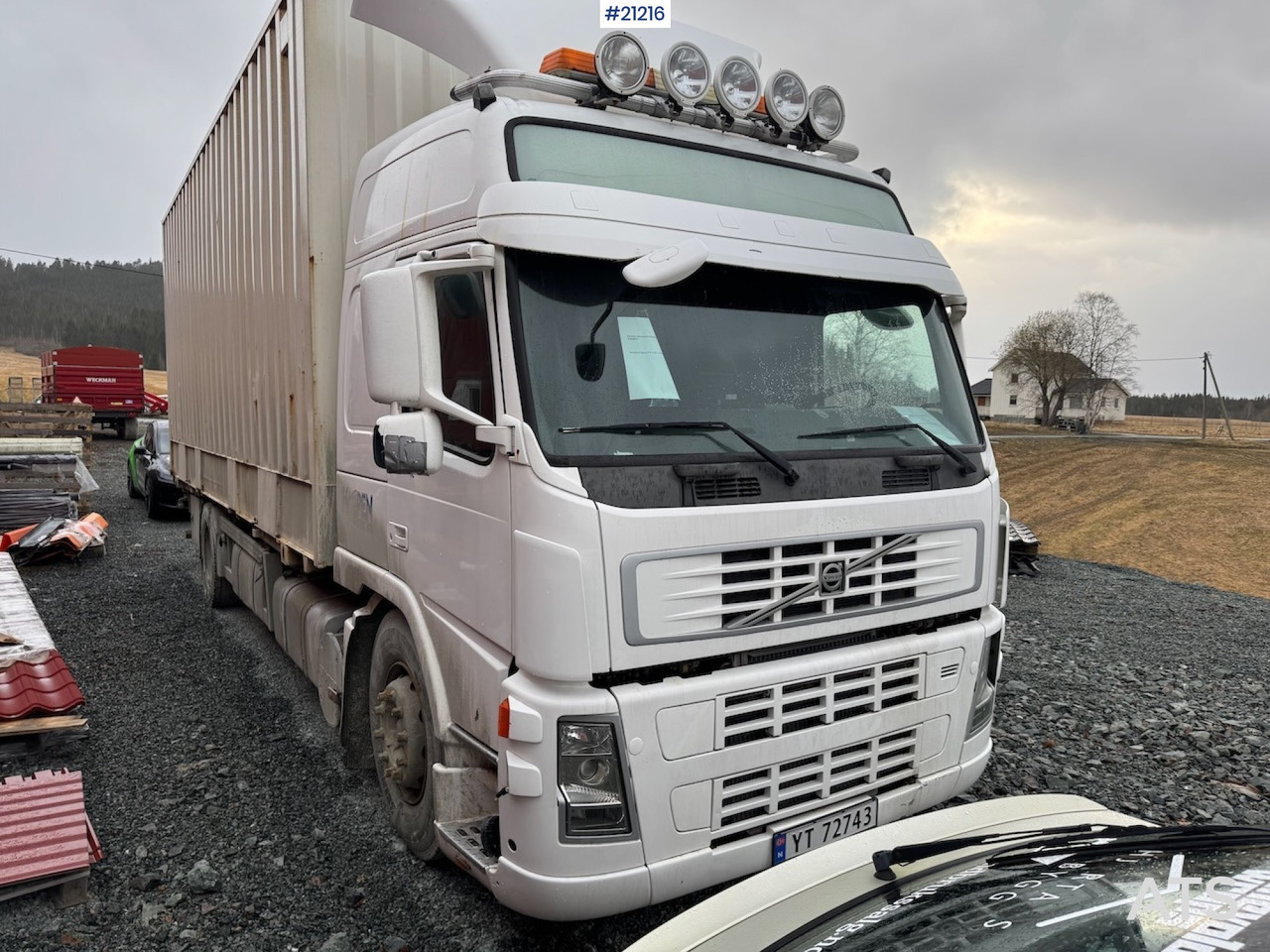 Грузовик с закрытым кузовом Volvo FM9: фото 9 Грузовик с закрытым кузовом Volvo FM9: фото 9