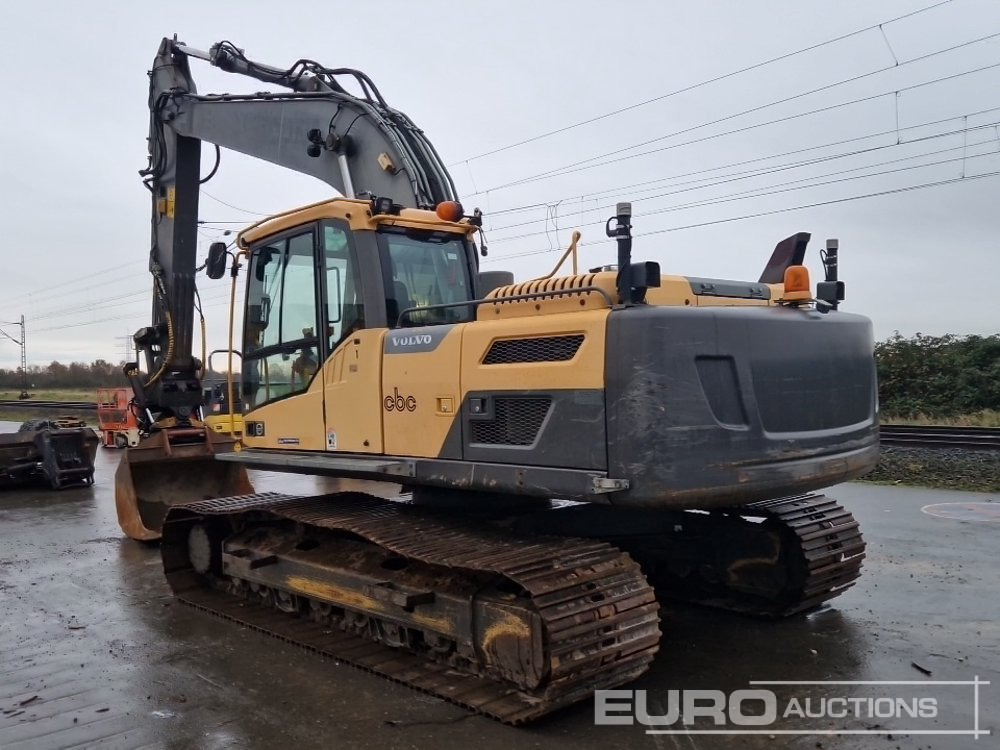 2013 Volvo EC220DL - Гусеничный экскаватор: фото 3 2013 Volvo EC220DL - Гусеничный экскаватор: фото 3