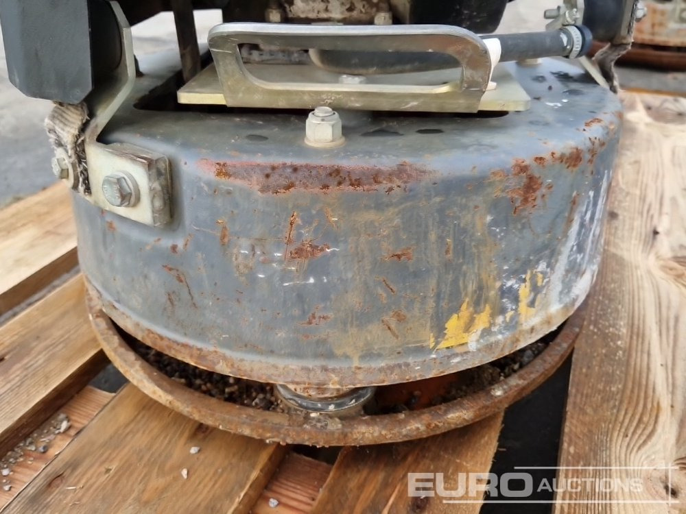 2017 Atlas Copco LX90 - Виброплита: фото 5 2017 Atlas Copco LX90 - Виброплита: фото 5