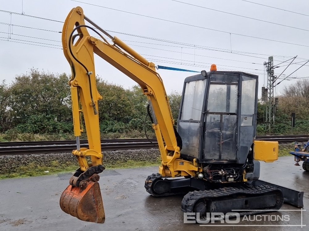 Komatsu PC35 MR-3 - Мини-экскаватор: фото 1 Komatsu PC35 MR-3 - Мини-экскаватор: фото 1