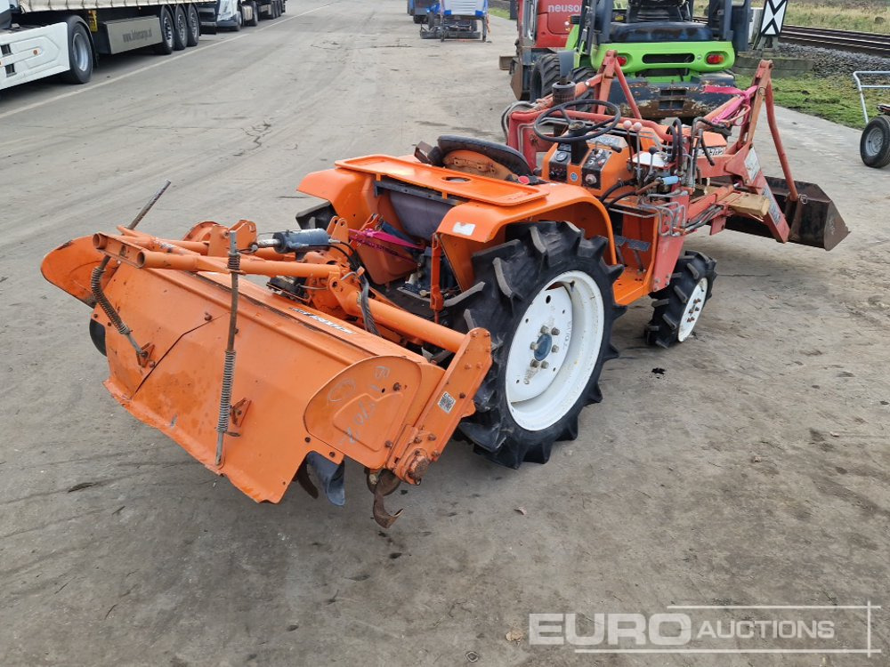 Kubota B1702 - Минитрактор: фото 4 Kubota B1702 - Минитрактор: фото 4