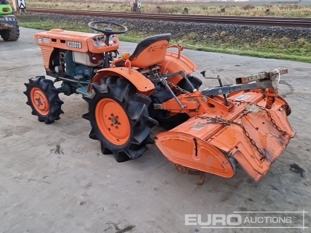 Kubota B7001 - Минитрактор: фото 3 Kubota B7001 - Минитрактор: фото 3