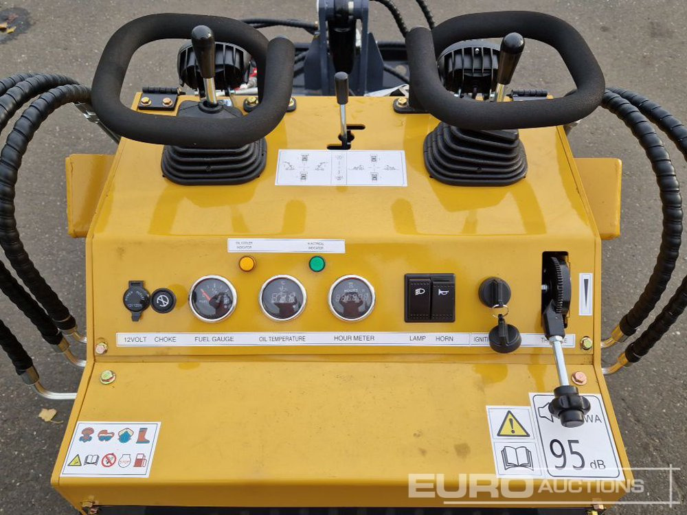 Мини-погрузчик с бортовым поворотом Unused 2025 Infront YF380: фото 18 Мини-погрузчик с бортовым поворотом Unused 2025 Infront YF380: фото 18