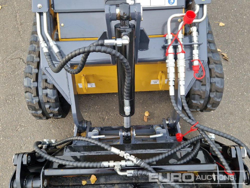 Мини-погрузчик с бортовым поворотом Unused 2025 Infront YF380: фото 10 Мини-погрузчик с бортовым поворотом Unused 2025 Infront YF380: фото 10