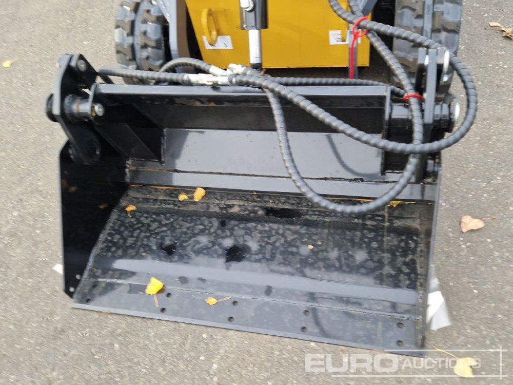 Мини-погрузчик с бортовым поворотом Unused 2025 Infront YF380: фото 9 Мини-погрузчик с бортовым поворотом Unused 2025 Infront YF380: фото 9