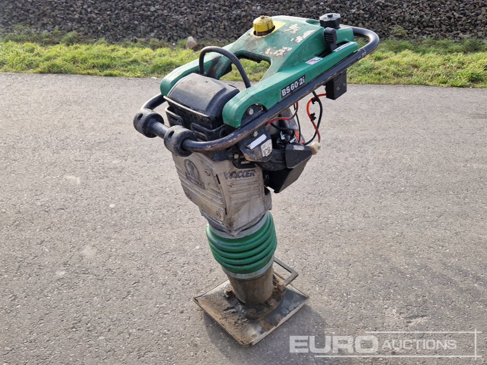 Wacker Neuson BS60-2I - Асфальтоукладочная техника: фото 1 Wacker Neuson BS60-2I - Асфальтоукладочная техника: фото 1