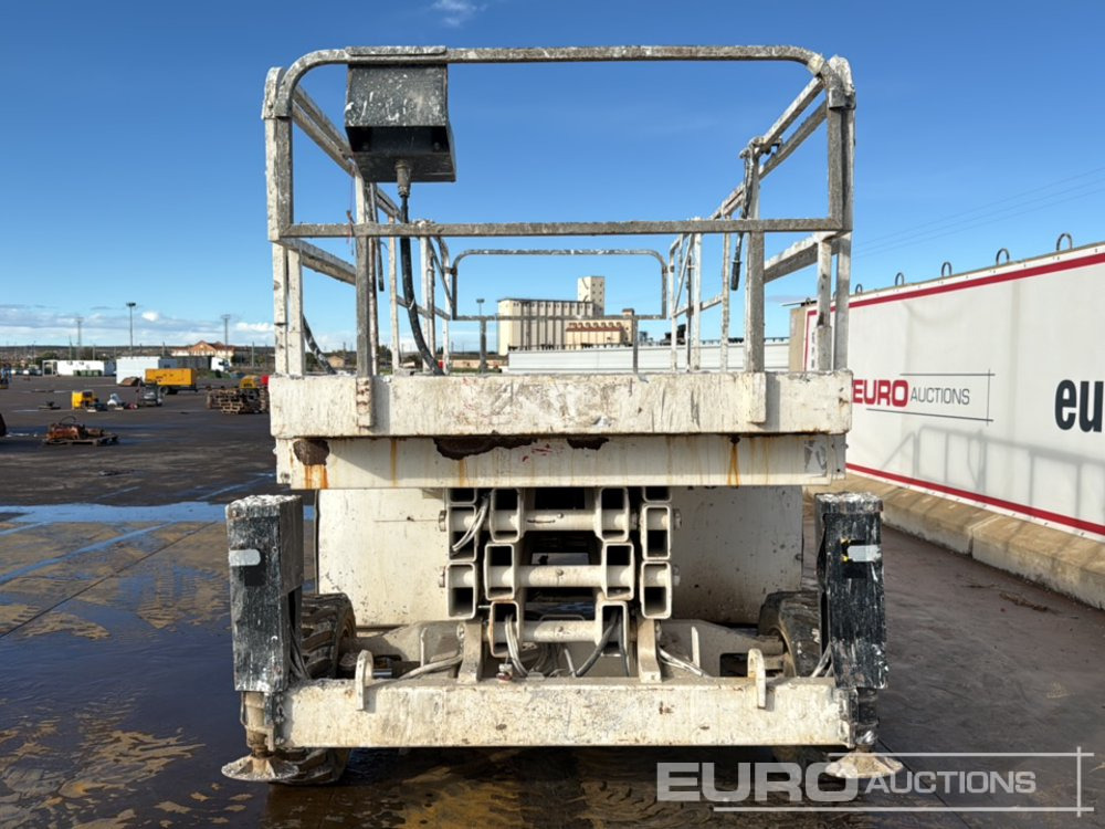 Haulotte H12SX - Ножничный подъемник: фото 4 Haulotte H12SX - Ножничный подъемник: фото 4