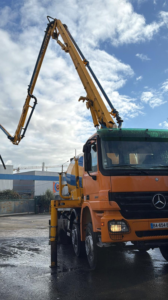 Автобетононасос Camion pumi Mercedes Benz Actros 3241 BA-654-EE: фото 7