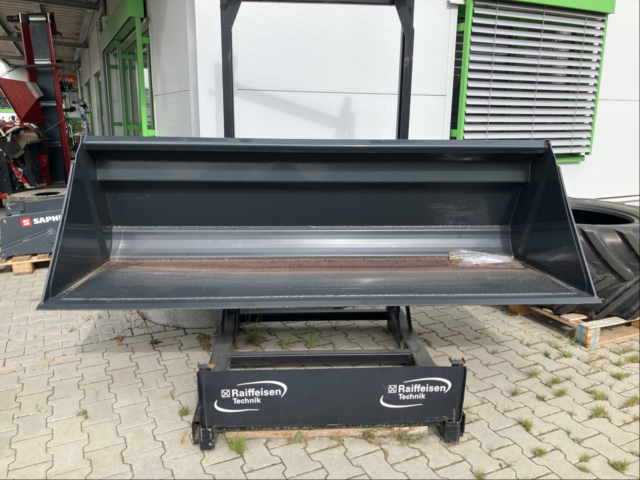 Alö Stoll Schaufel 2,60m - Фронтальный погрузчик для трактора: фото 3 Alö Stoll Schaufel 2,60m - Фронтальный погрузчик для трактора: фото 3