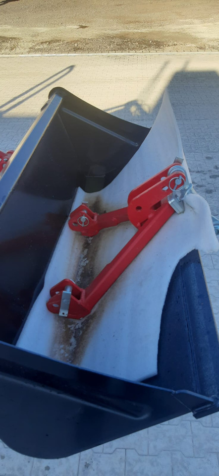 Branson Branson 2505H - Трактор: фото 3 Branson Branson 2505H - Трактор: фото 3