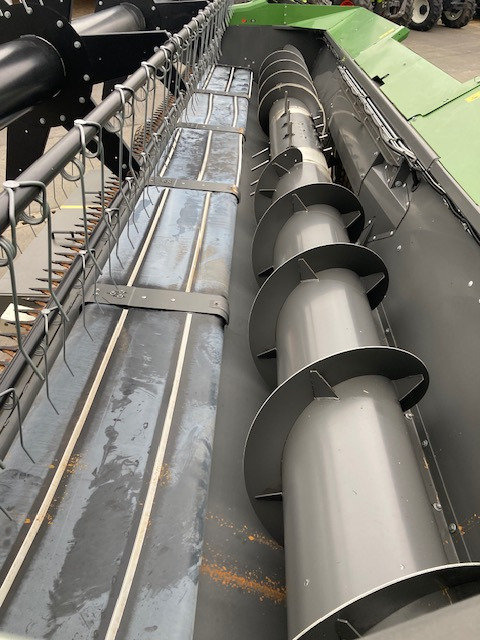 Fendt 6335C Stage 5 - Зерноуборочный комбайн: фото 3 Fendt 6335C Stage 5 - Зерноуборочный комбайн: фото 3