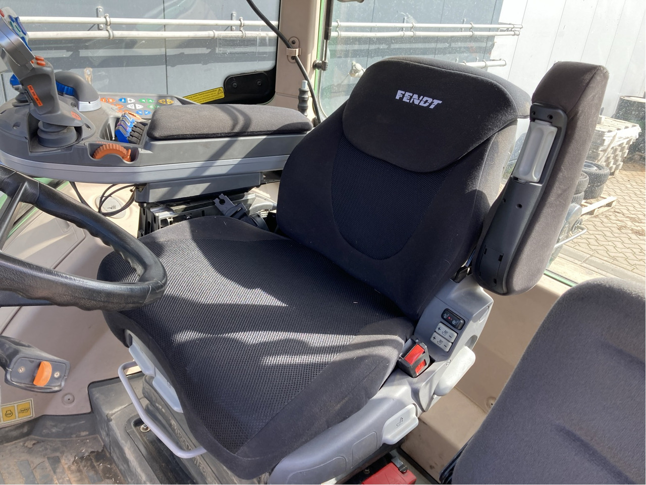 Fendt 724 Vario SCR - Трактор: фото 2 Fendt 724 Vario SCR - Трактор: фото 2