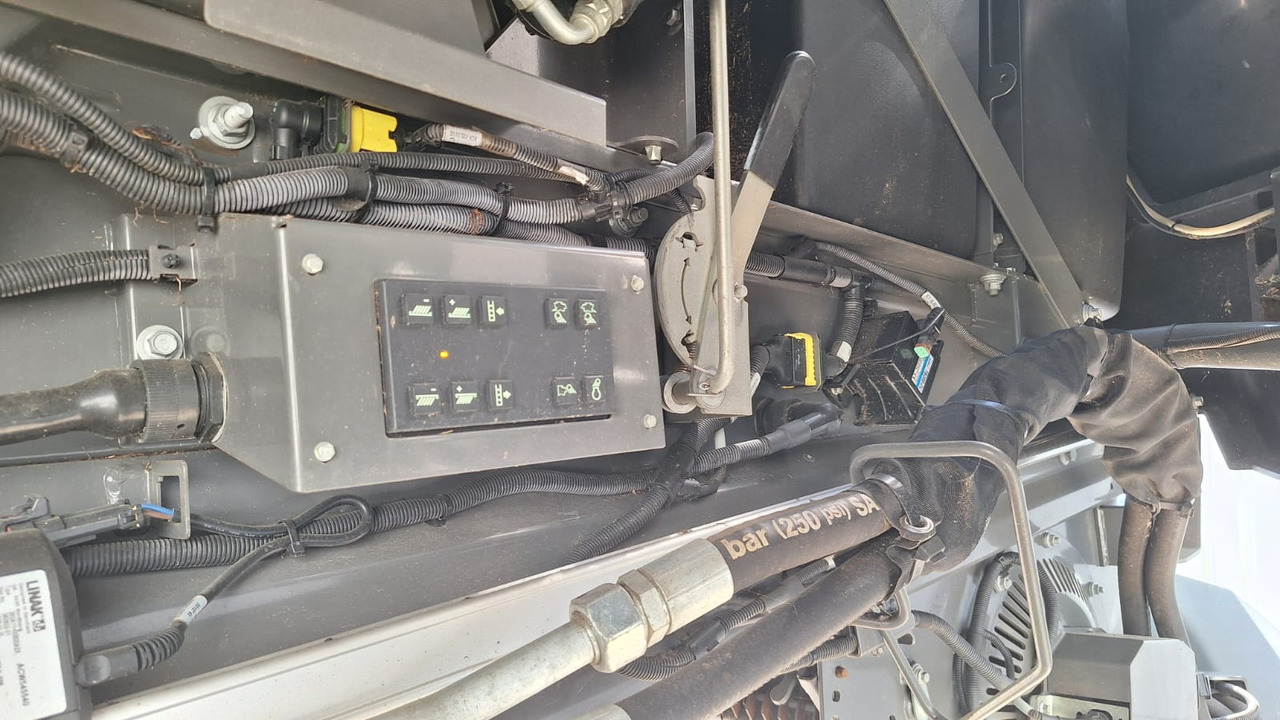 Fendt IDEAL 9 T - Зерноуборочный комбайн: фото 2 Fendt IDEAL 9 T - Зерноуборочный комбайн: фото 2