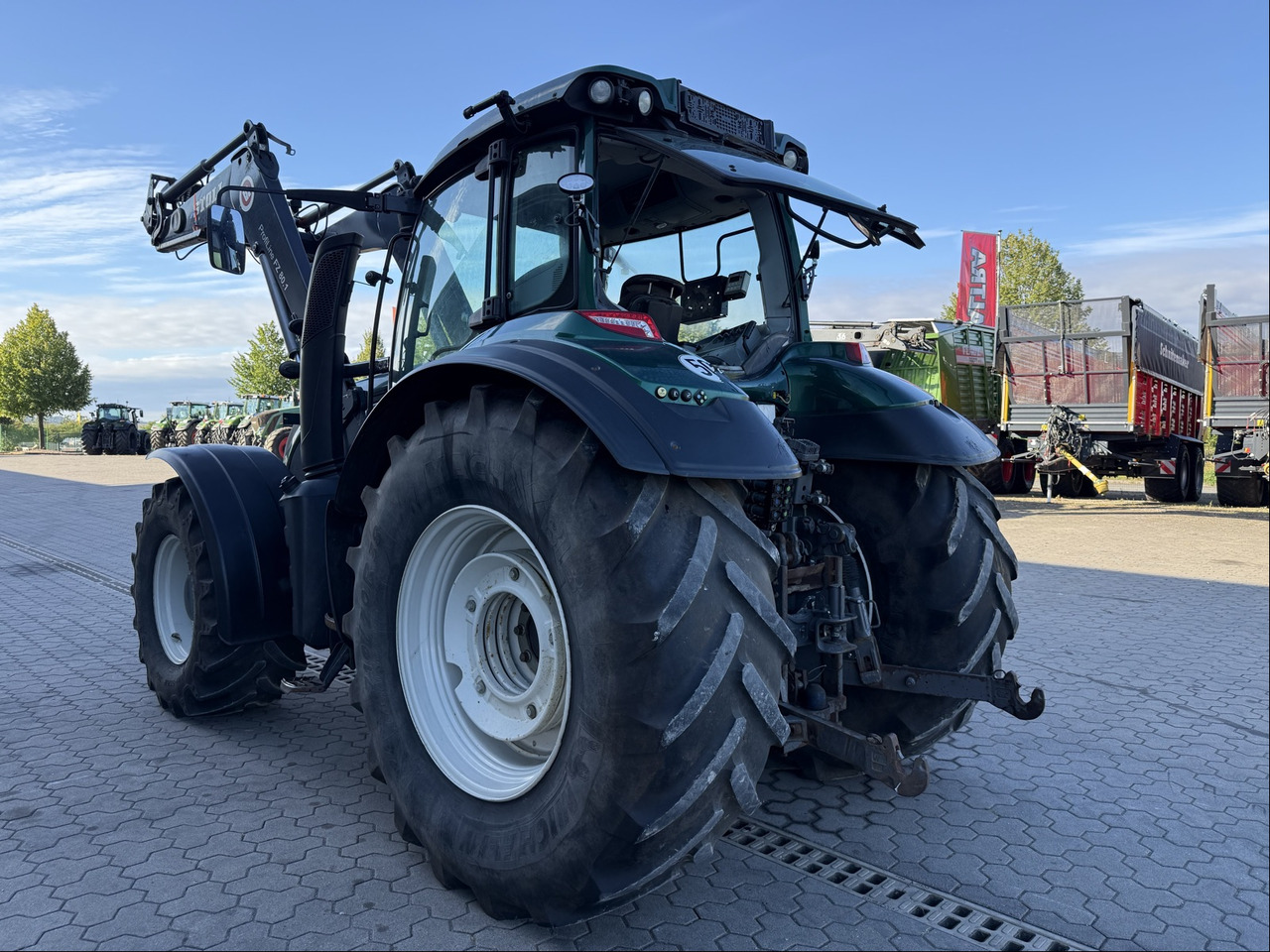 Valtra T194 Versu - Трактор: фото 2 Valtra T194 Versu - Трактор: фото 2