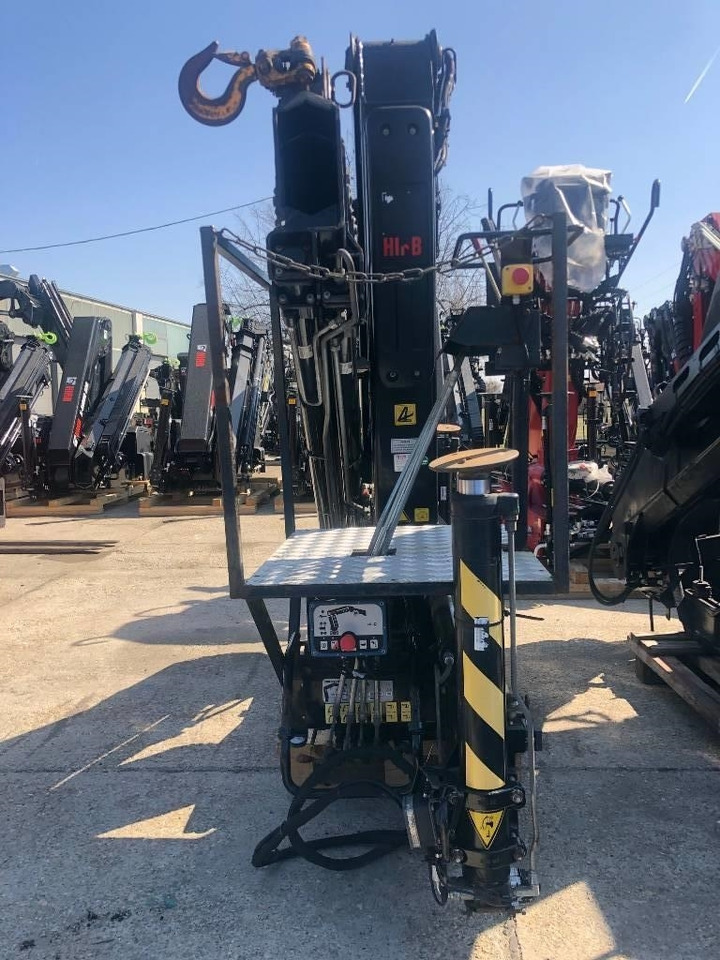 Hiab 111 B-2 Duo - Кран-манипулятор для Грузовиков: фото 3 Hiab 111 B-2 Duo - Кран-манипулятор для Грузовиков: фото 3