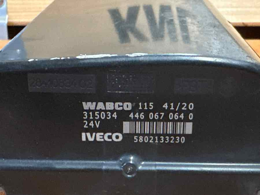 IVECO RADAR SENSOR 5802133230 - Электрическая система для Грузовиков: фото 3 IVECO RADAR SENSOR 5802133230 - Электрическая система для Грузовиков: фото 3