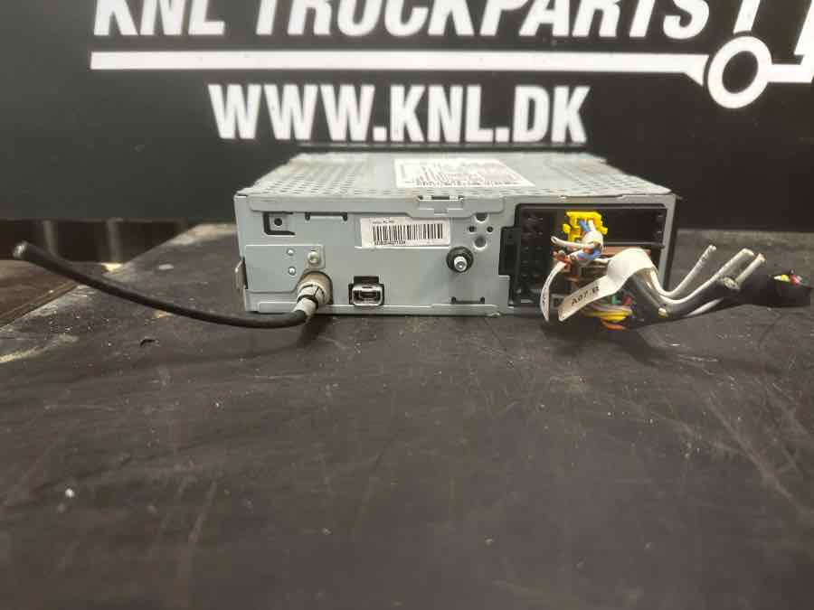 VOLVO BUS RADIO 21889616 - Электрическая система для Грузовиков: фото 2 VOLVO BUS RADIO 21889616 - Электрическая система для Грузовиков: фото 2