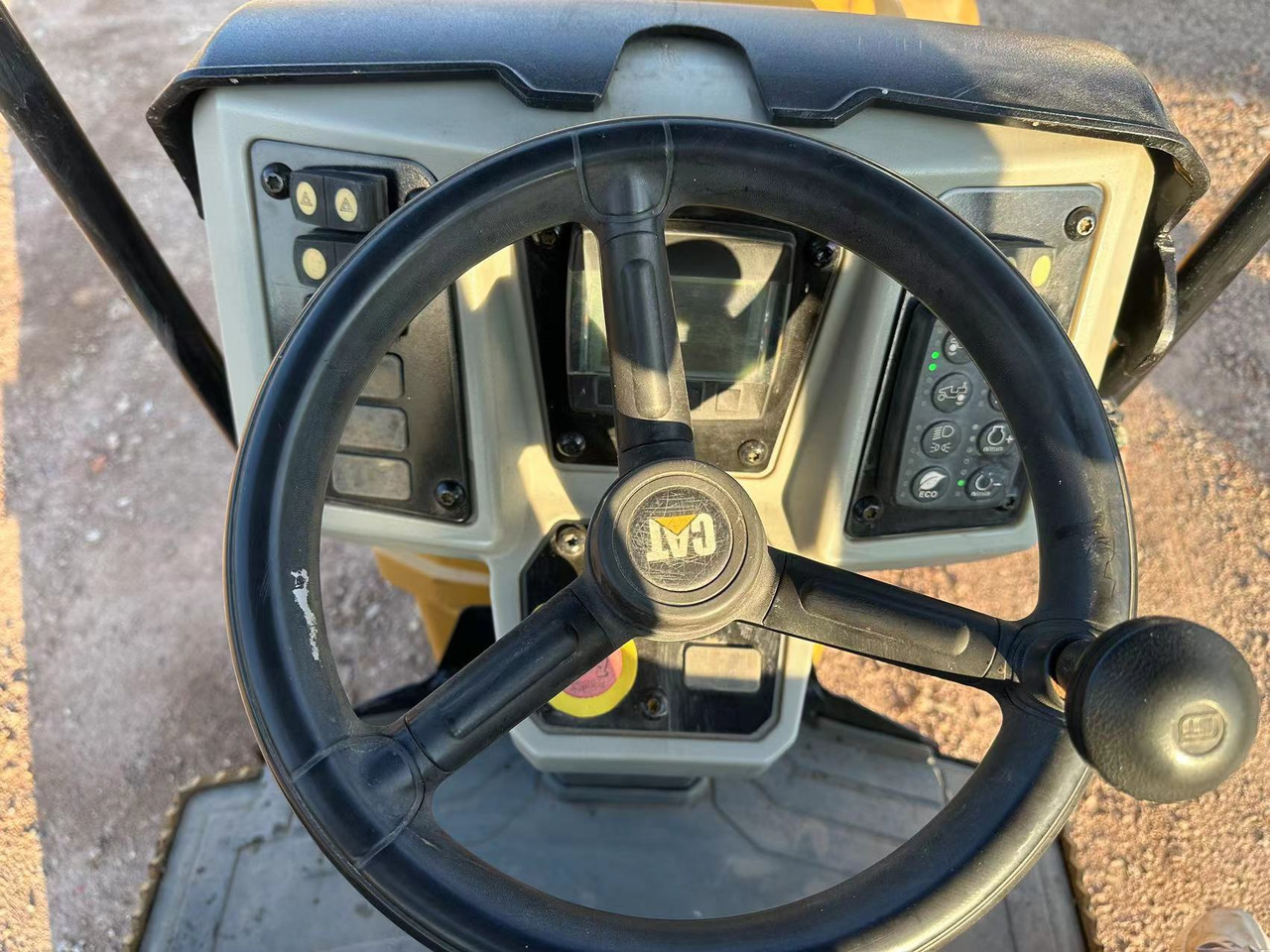 CATERPILLAR CB24B в лизинг CATERPILLAR CB24B: фото 7